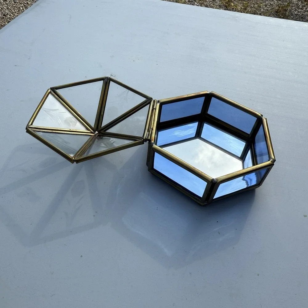 Brass Etched Glass Tabletop Trinket Box Display Case Via‎ Vermont Mexico
